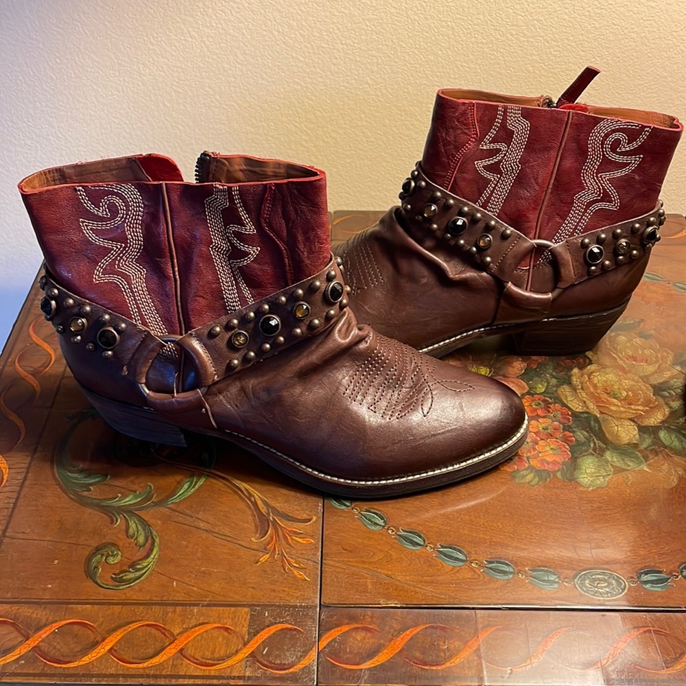 Sam Edelman boots